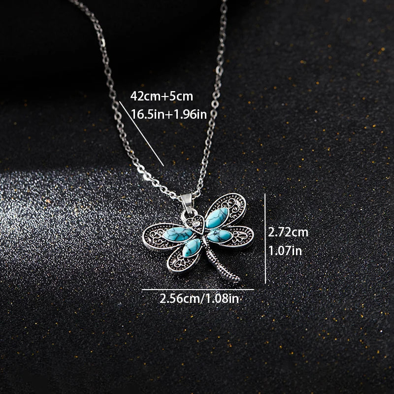 Emily & Isabella Brooks | Silver Pendant Necklace