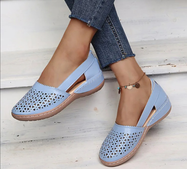Emily & Isabella Brooks | Comfort Shoes