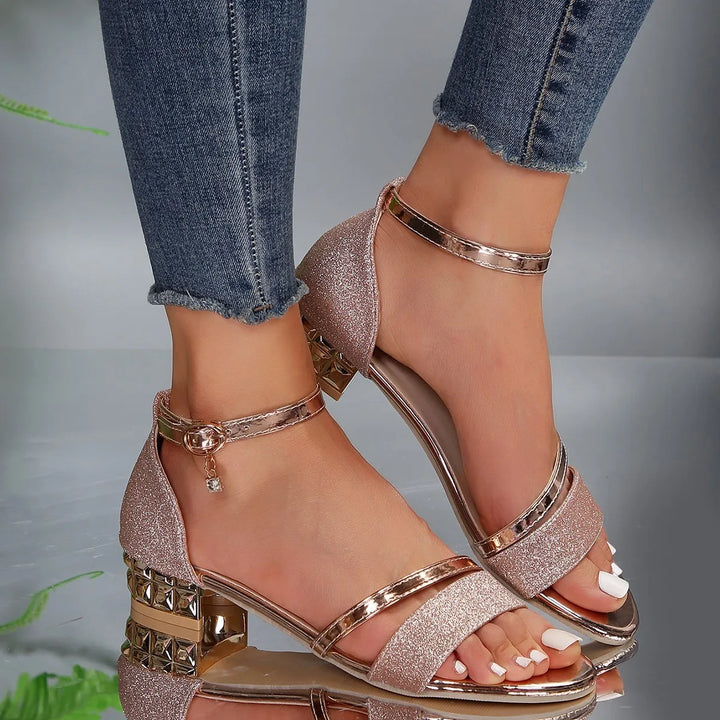Emily & Isabella Brooks | Comfort Sandals