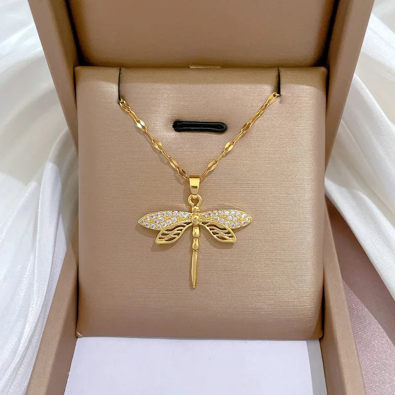 Emily & Isabella Brooks | Crystal Necklace