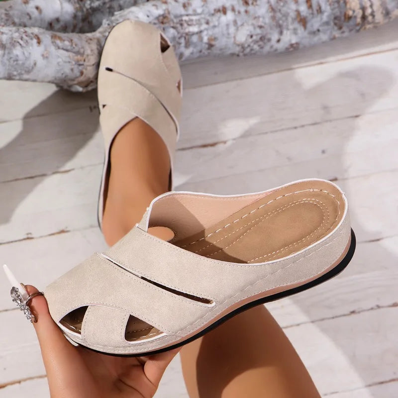 Emily & Isabella Brooks | Casual Comfort Sandals