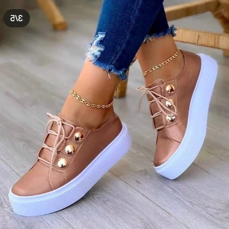 Emily & Isabella Brooks | Comfort Round Toe Platform Sneakers