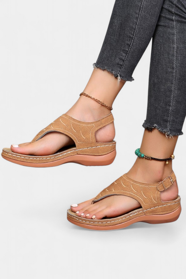 Emily & Isabella Brooks | Ergonomic Sandals with Orthopedic Sole