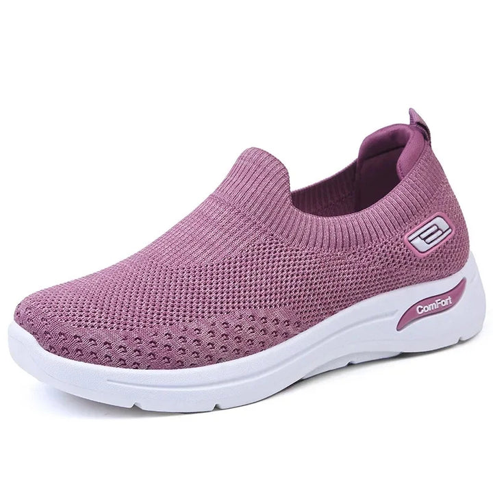 Emily & Isabella Brooks | Everyday Ease Sneakers