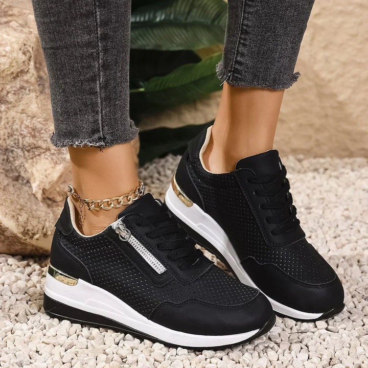 Emily & Isabella Brooks | Comfort Sneakers
