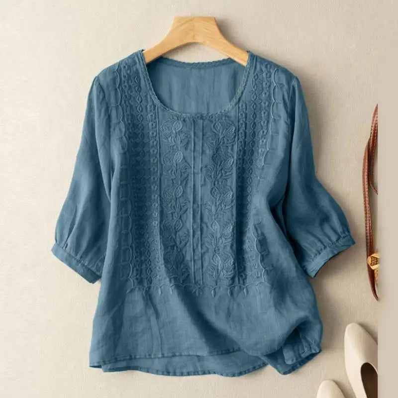 Emily & Isabella Brooks | Embroidered Relaxed Blouse