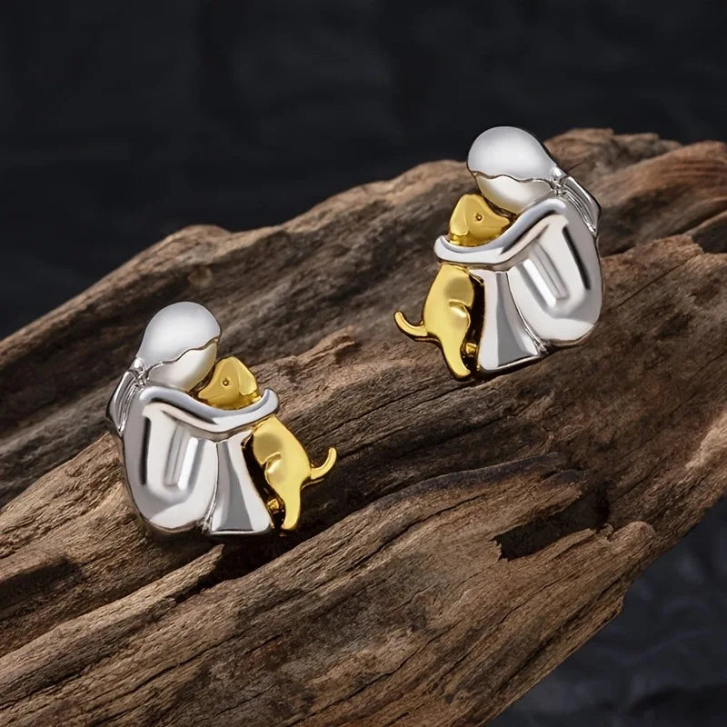 Emily & Isabella Brooks | Two-Tone Hug Earrings