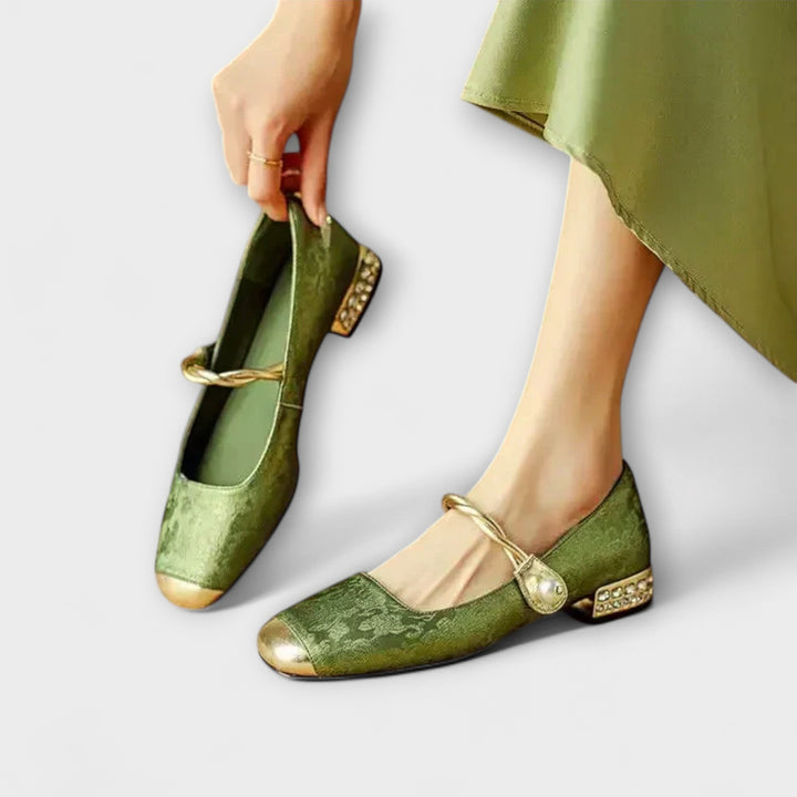 Emily & Isabella Brooks | Loafers
