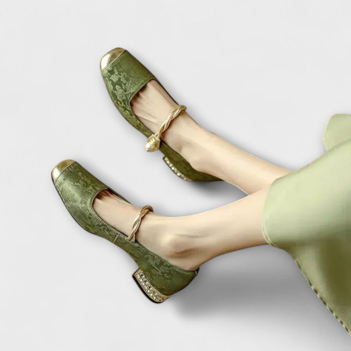 Emily & Isabella Brooks | Loafers