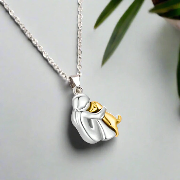 Emily & Isabella Brooks | Pendant Necklace