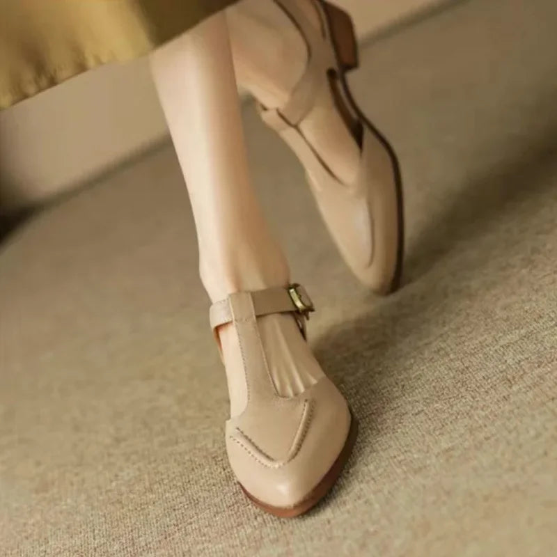 Emily & Isabella Brooks | Buckle Shoes