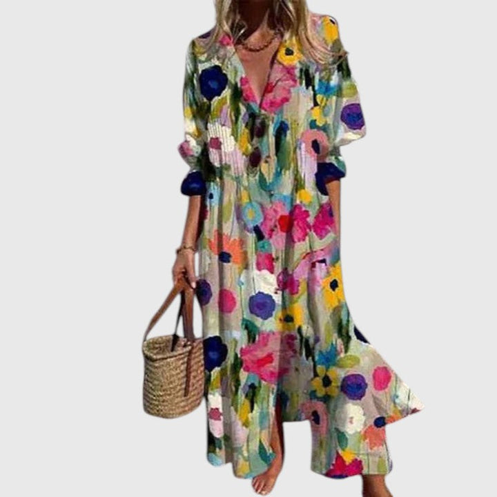 Emily & Isabella Brooks | Maxi Dress in Bloom Boldly Print