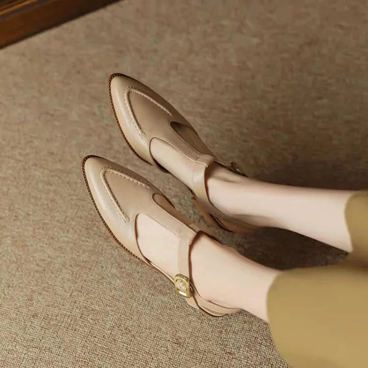 Emily & Isabella Brooks | Buckle Shoes