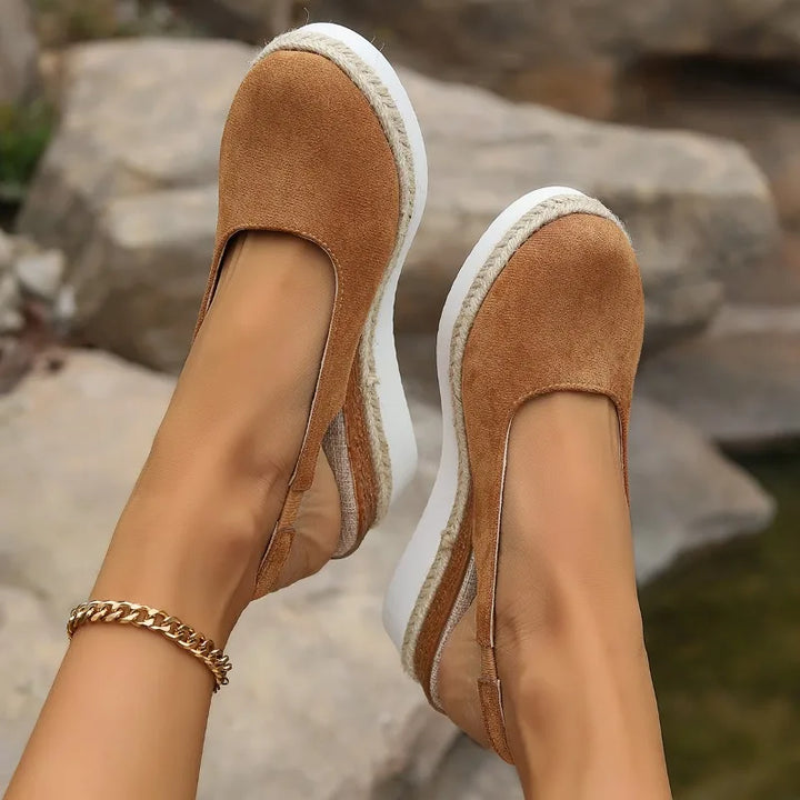 Emily & Isabella Brooks | Comfort Sandals