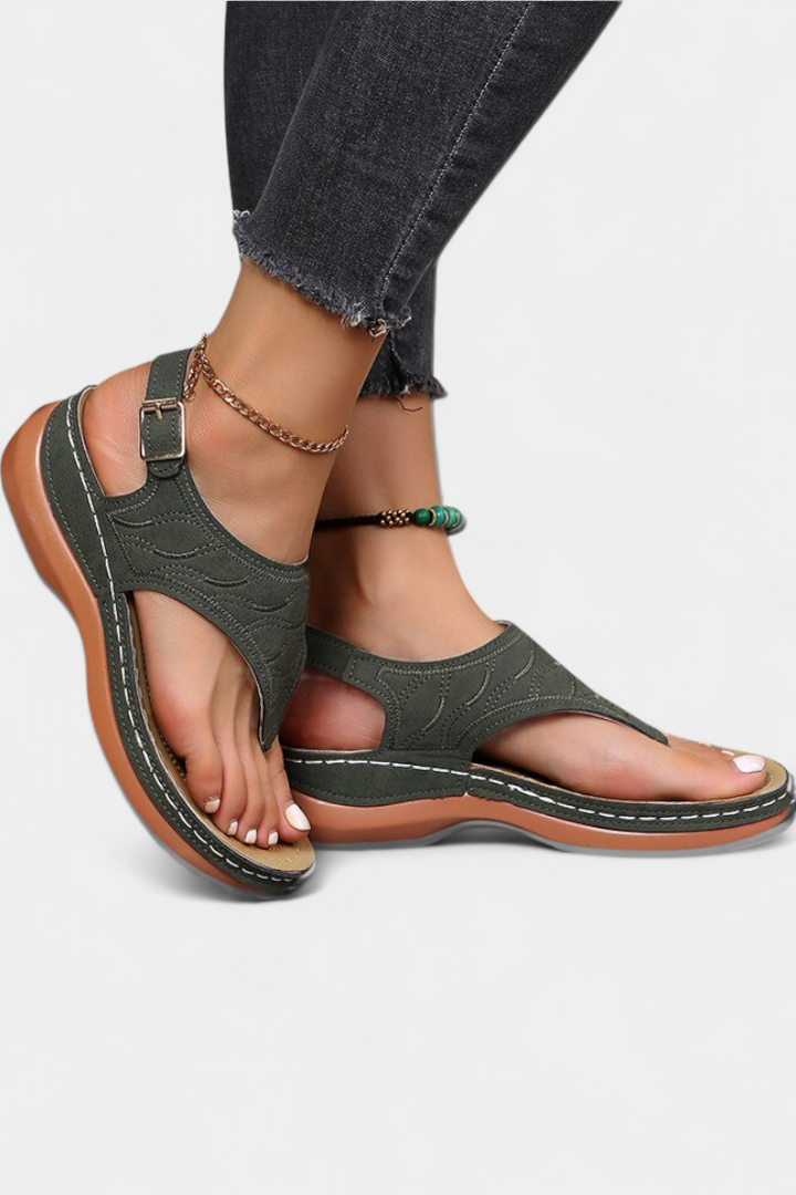 Emily & Isabella Brooks | Ergonomic Sandals with Orthopedic Sole