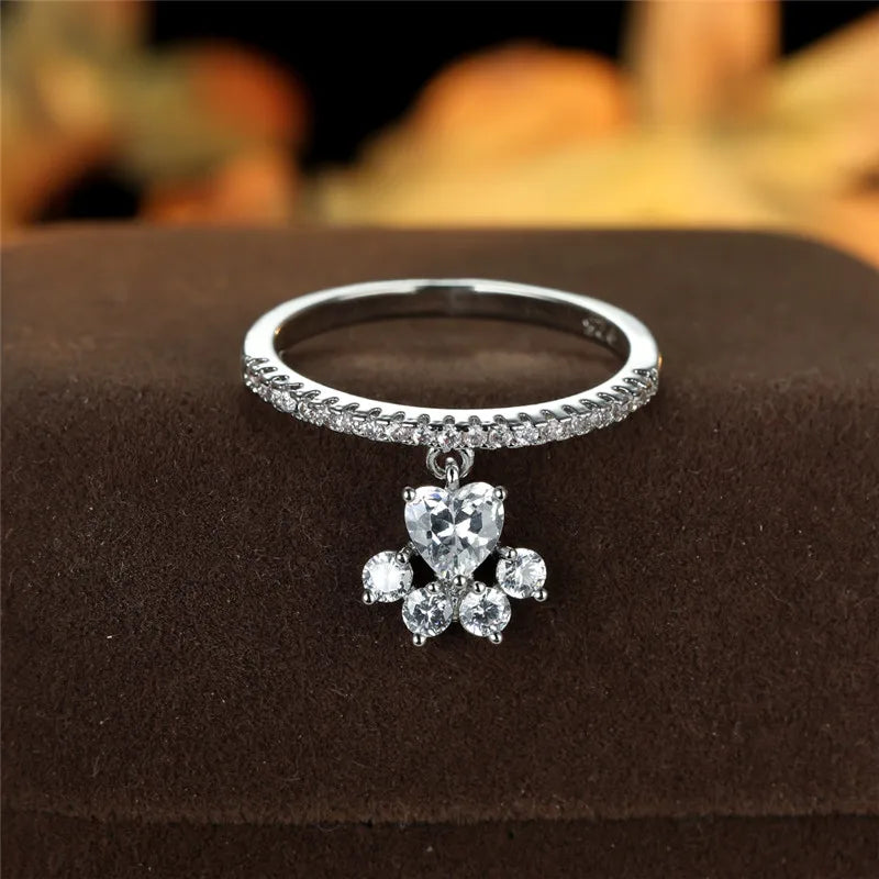 Emily & Isabella Brooks | Cat Paw & Heart Stone Ring – Gold & Silver Tone
