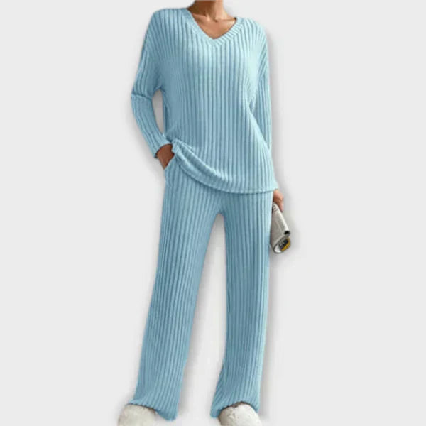 Emily & Isabella Brooks | Ribbed Lounge Set