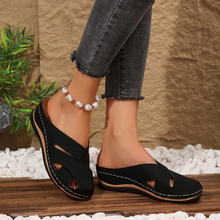 Emily & Isabella Brooks | Casual Comfort Sandals