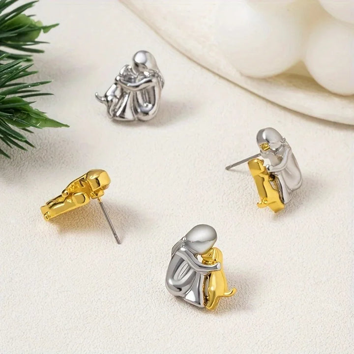 Emily & Isabella Brooks | Two-Tone Hug Earrings