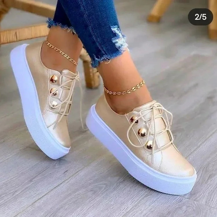 Emily & Isabella Brooks | Comfort Round Toe Platform Sneakers