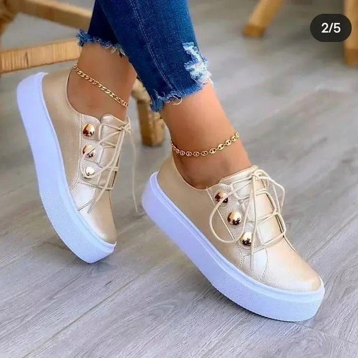 Emily & Isabella Brooks | Comfort Round Toe Platform Sneakers