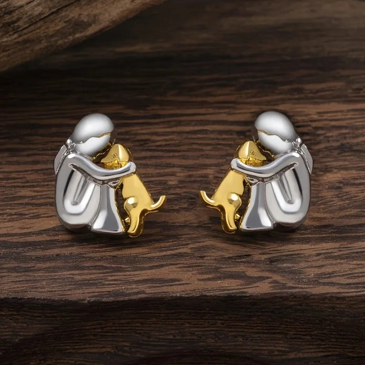 Emily & Isabella Brooks | Two-Tone Hug Earrings