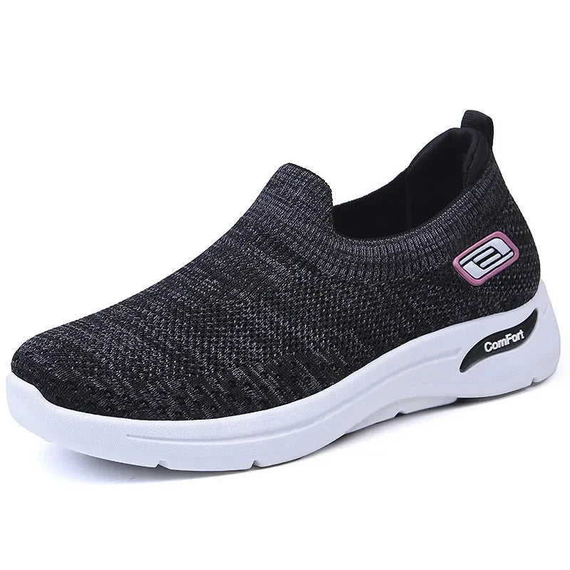 Emily & Isabella Brooks | Everyday Ease Sneakers