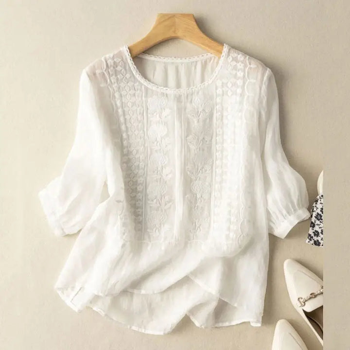 Emily & Isabella Brooks | Embroidered Relaxed Blouse