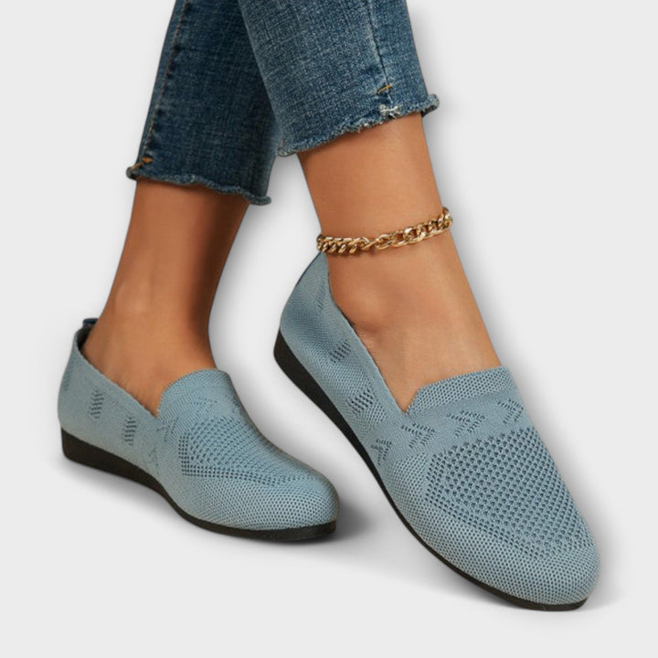 Emily & Isabella Brooks | Multifunctional Loafers