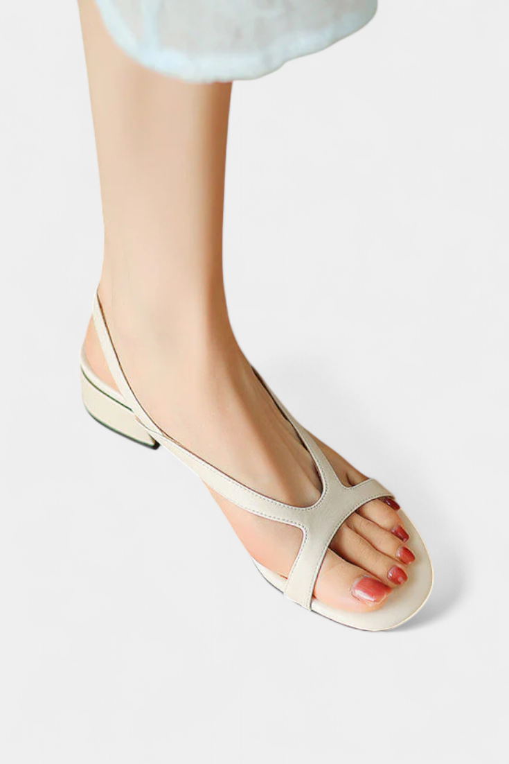 Emily & Isabella Brooks | Elegant sandals with a refined finish