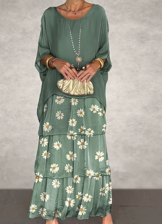 Emily & Isabella Brooks | Elegant Flowing Maxi Dress