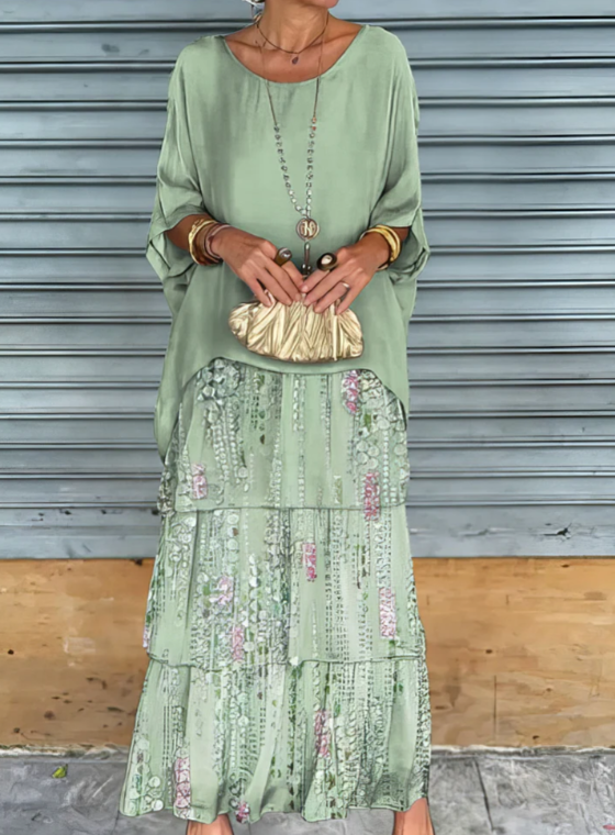 Emily & Isabella Brooks | Elegant Flowing Maxi Dress