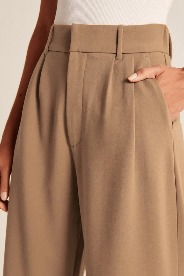 Emily & Isabella Brooks | Sleek Sophisticated Pants