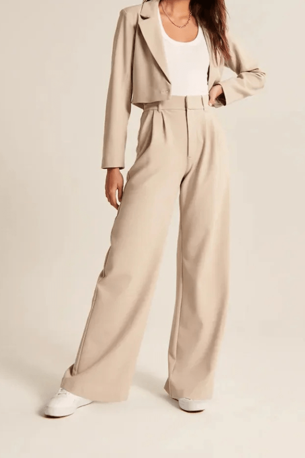 Emily & Isabella Brooks | Sleek Sophisticated Pants
