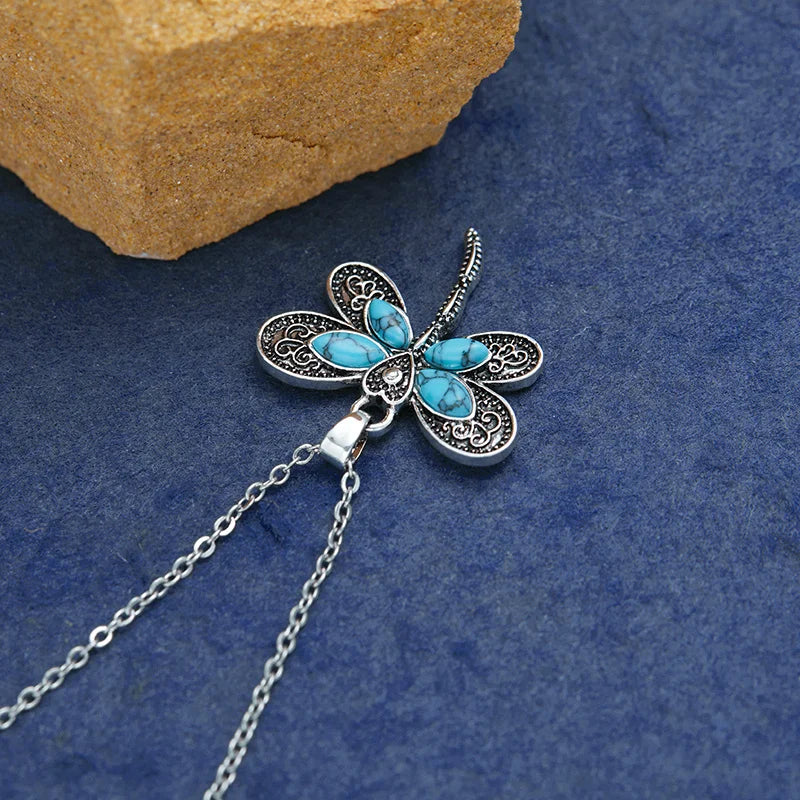 Emily & Isabella Brooks | Silver Pendant Necklace