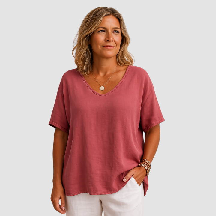 Emily & Isabella Brooks | Comfortable Loose Fit T-Shirt