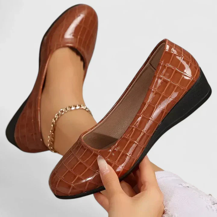 Emily & Isabella Brooks | Orthopedic Shoes