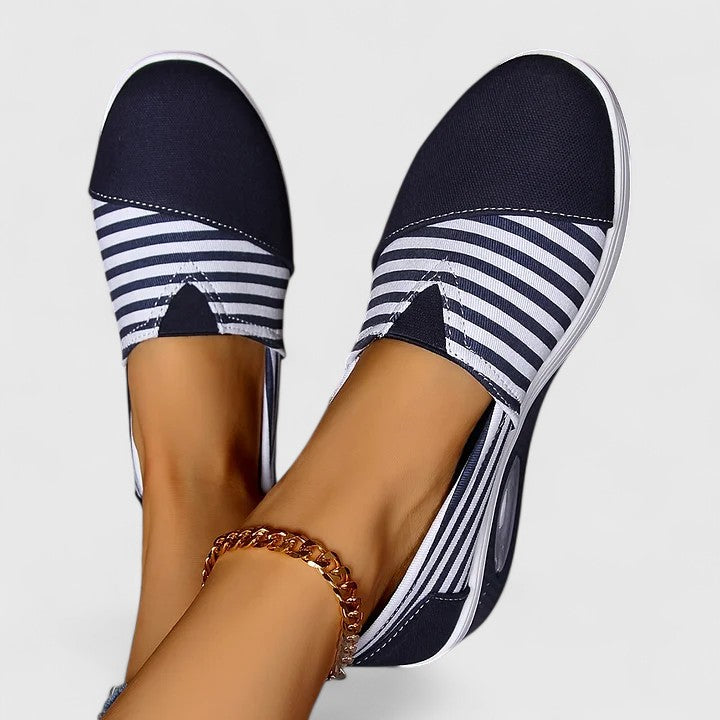 Emily & Isabella Brooks | Comfort Sneakers