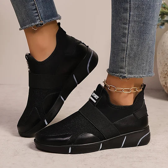 Emily & Isabella Brooks | Casual Sneakers