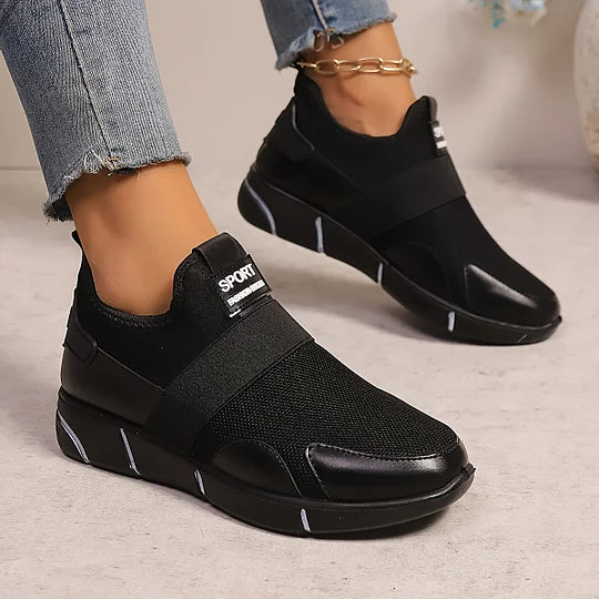 Emily & Isabella Brooks | Casual Sneakers