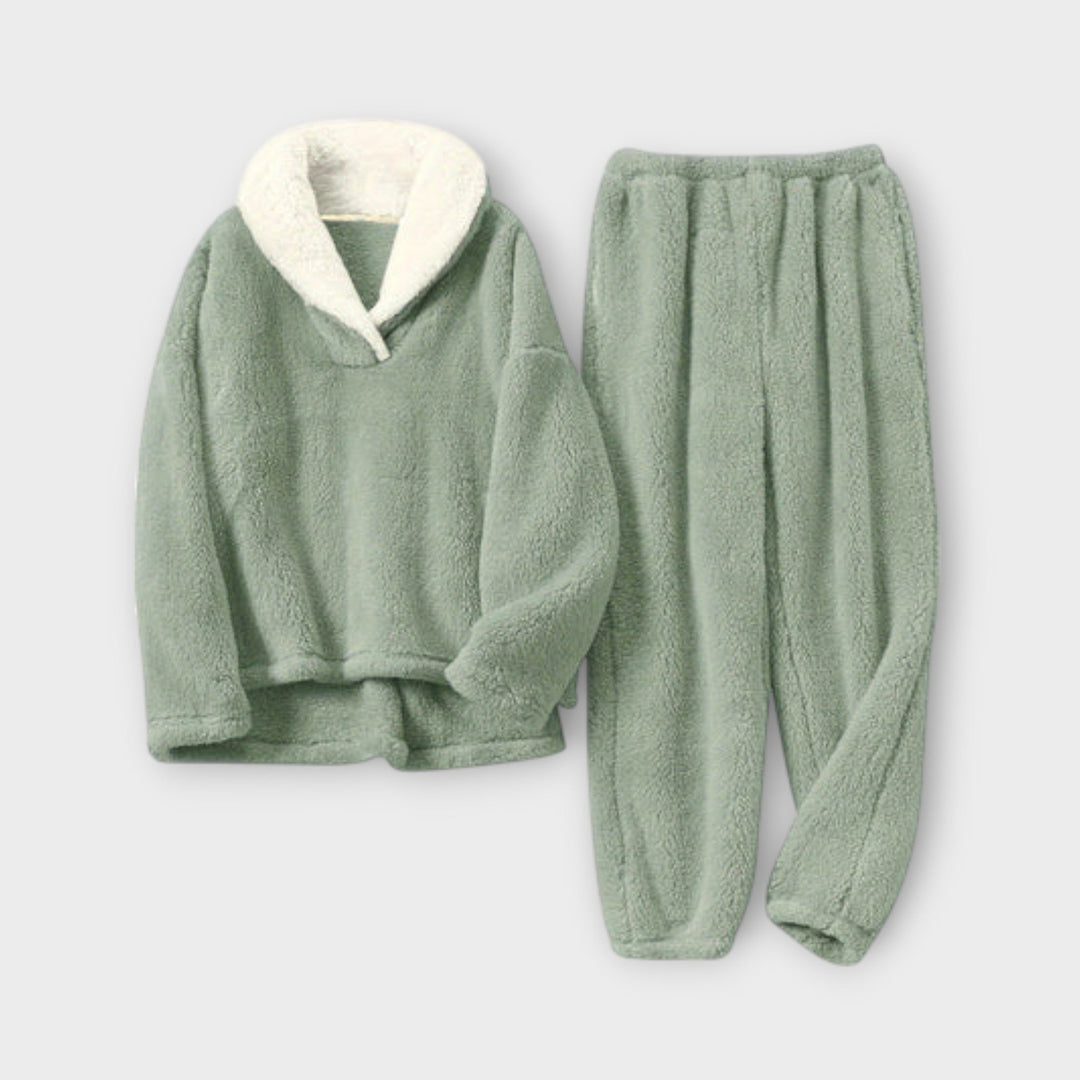 Emily & Isabella Brooks | Cozy Flannel Set