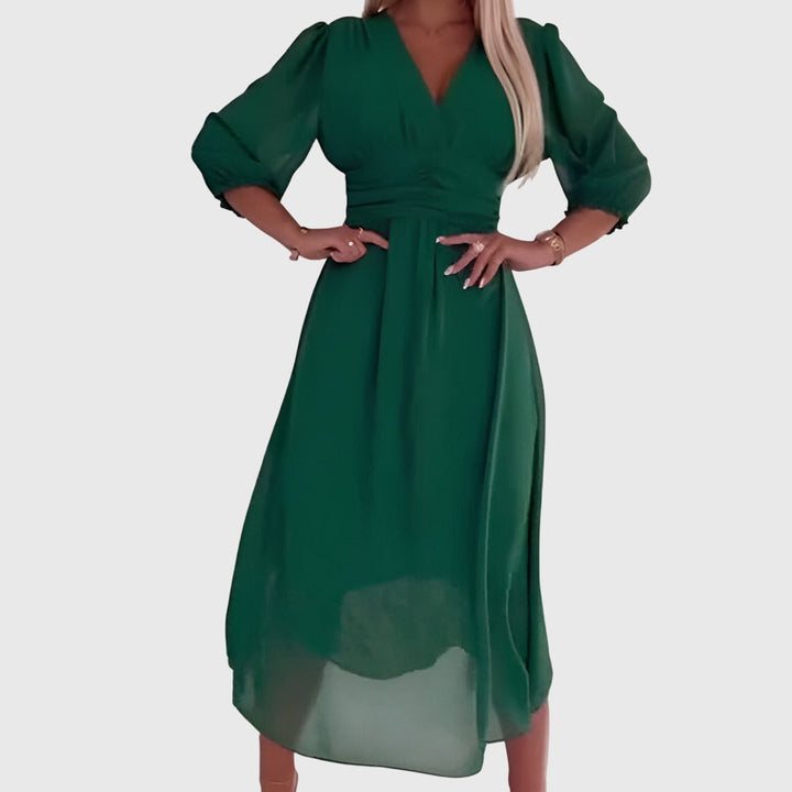 Emily & Isabella Brooks | Lightweight Silky Chiffon Dress