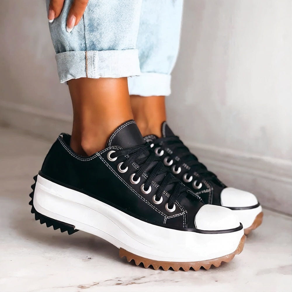 Emily & Isabella Brooks | Sneakers with Great Sole