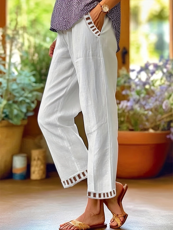Emily & Isabella Brooks | Relaxed Contrast Trim Cropped Pants
