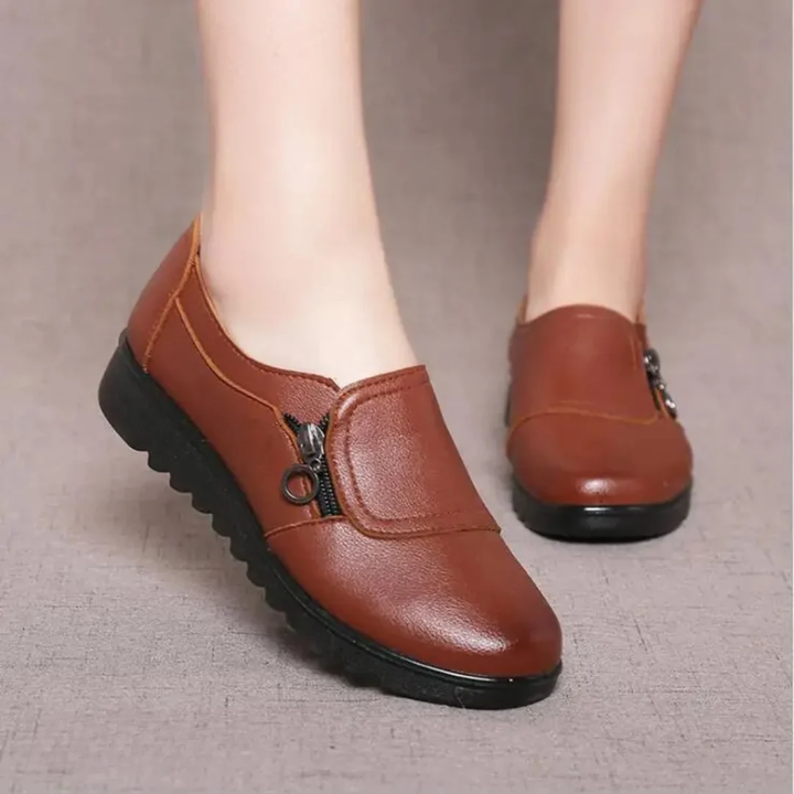 Emily & Isabella Brooks | Women's Comfort Shoes