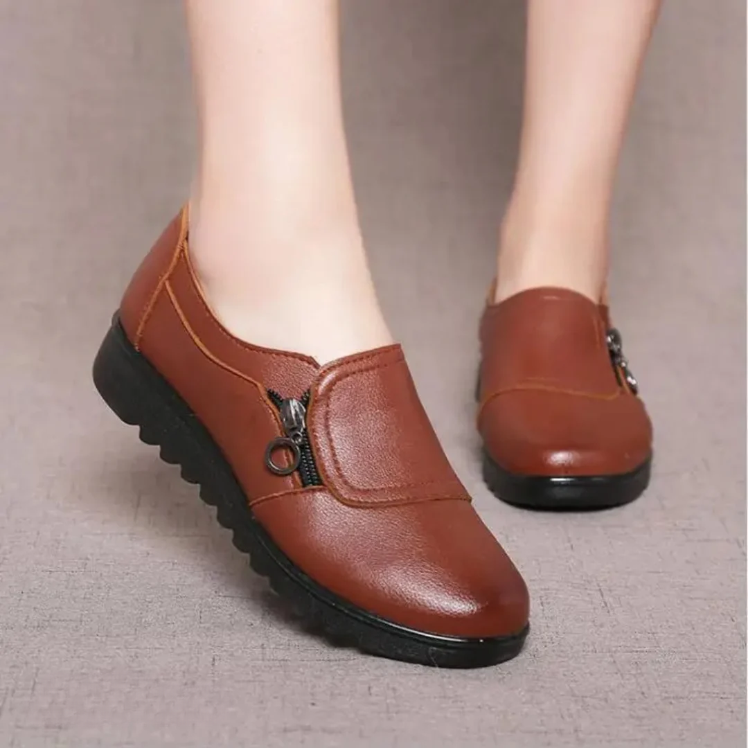 Emily & Isabella Brooks | Women's Comfort Shoes