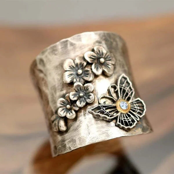 Emily & Isabella Brooks | Wide Band Ring in Floral Design