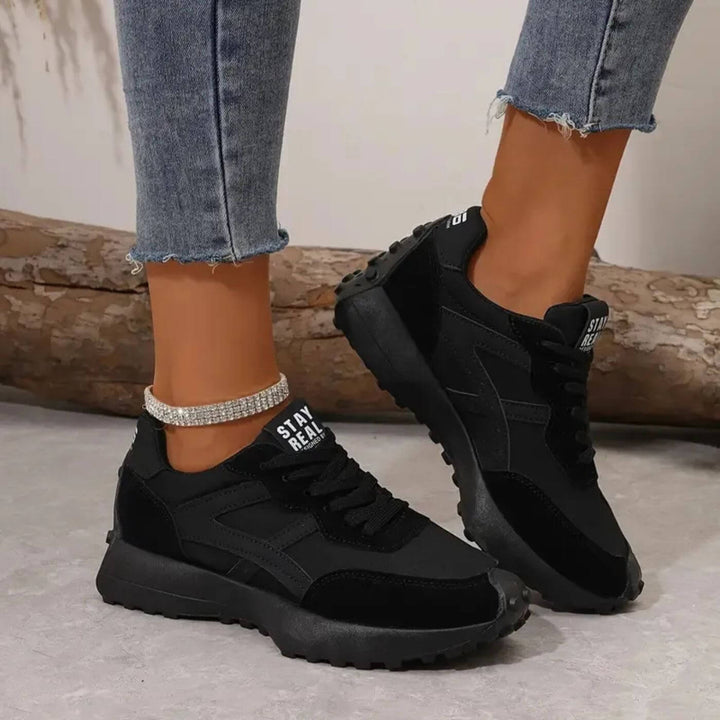 Emily & Isabella Brooks | Comfort Sneakers