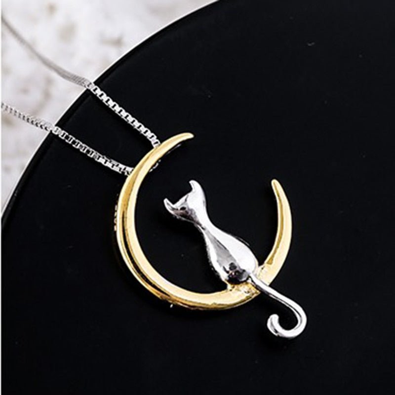 Emily & Isabella Brooks | Elegant Cat Necklace