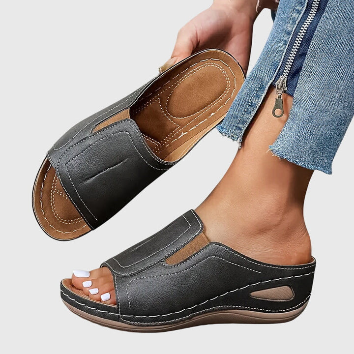 Emily & Isabella Brooks | Orthopedic Sandals
